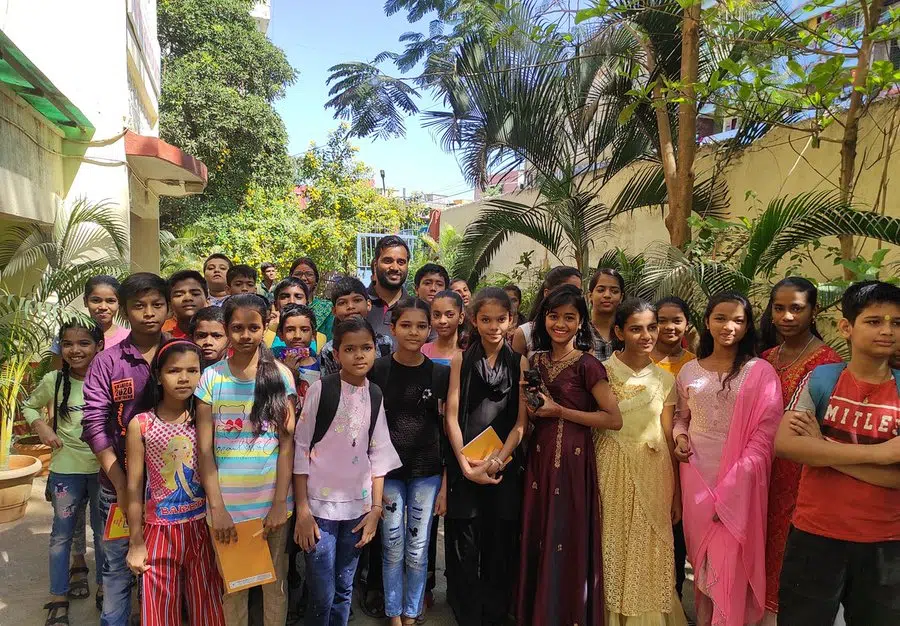 Happy students at Apnipathshala pod at Virar Mumbai.jpeg